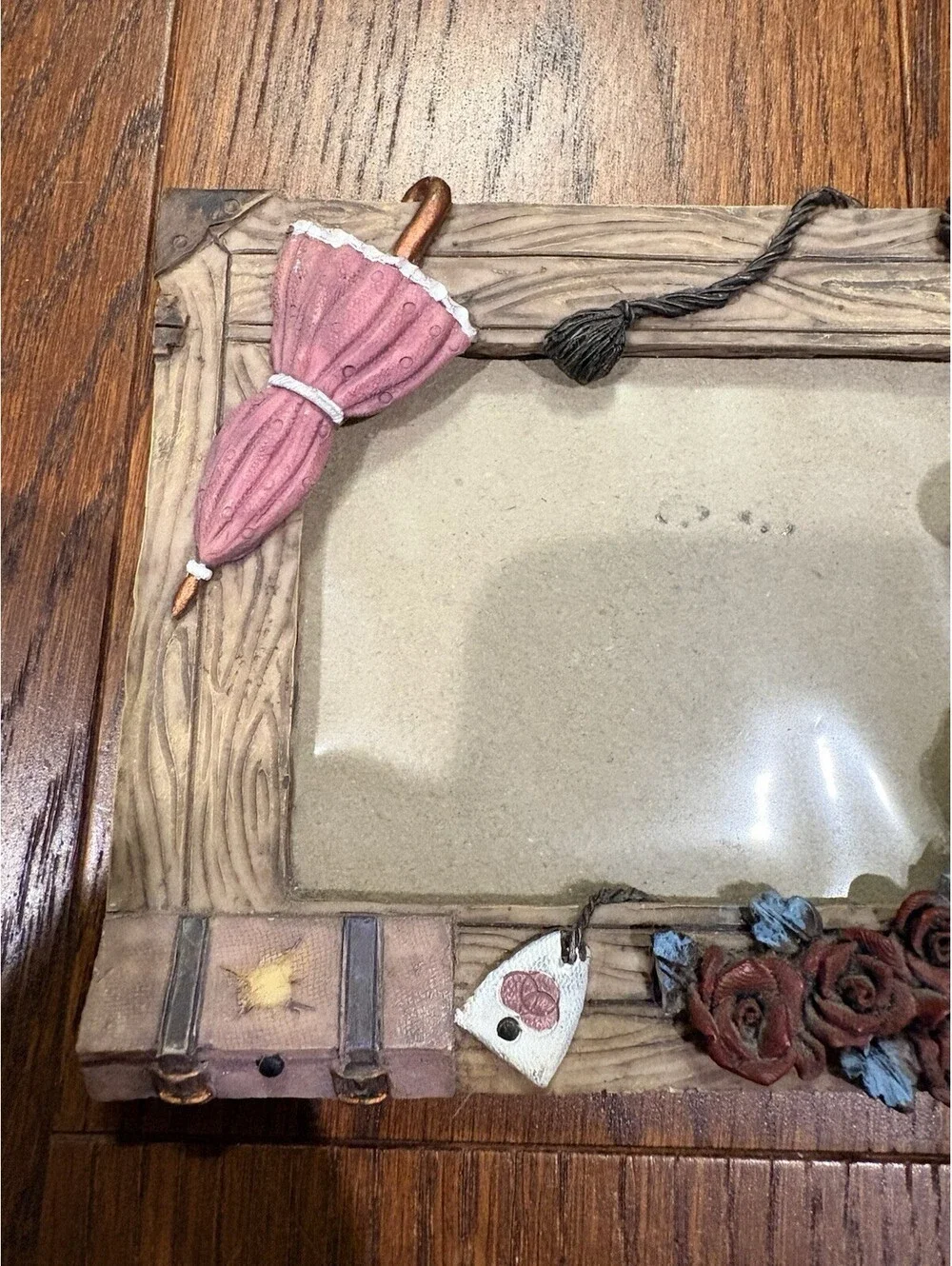 Resin 3-D BEAR Cottagecore Picture Frame holds 4x6 Photo Tabletop Shabby Chic